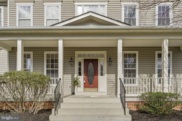 43358 FULLERTON, Ashburn, VA 20147