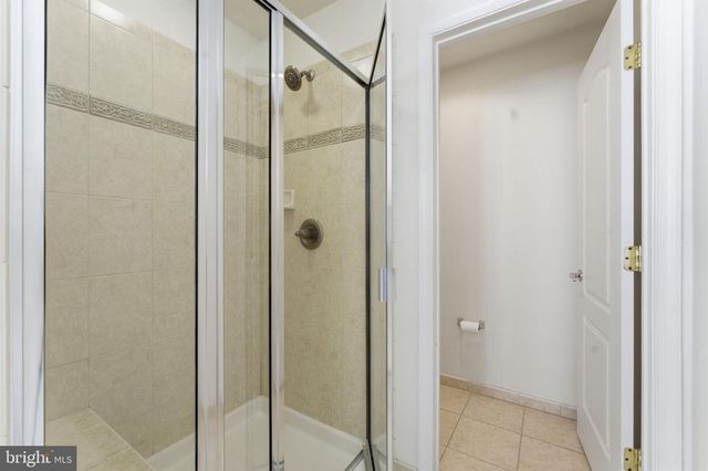 43358 FULLERTON, Ashburn, VA 20147