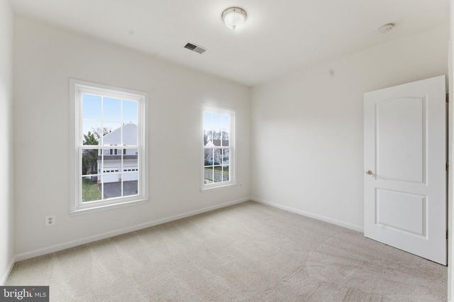 43358 FULLERTON, Ashburn, VA 20147