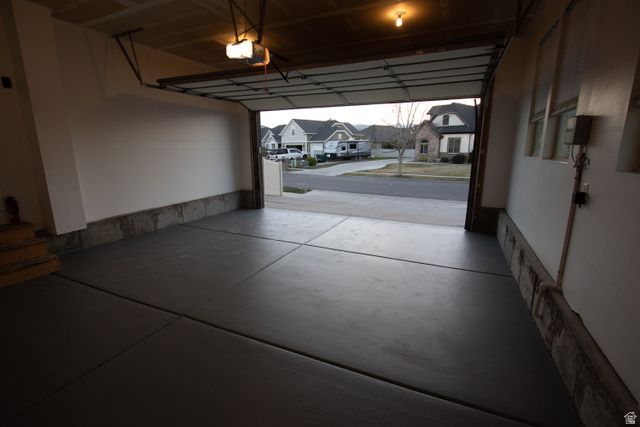 951 W GRIZZLY WULFF DR, Bluffdale, UT 84065