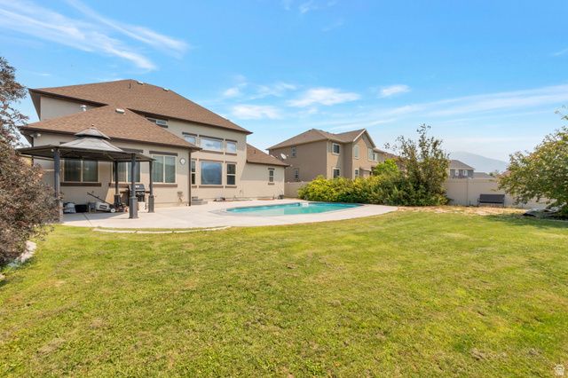 951 W GRIZZLY WULFF DR, Bluffdale, UT 84065