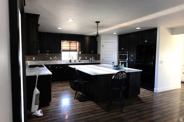 951 W GRIZZLY WULFF DR, Bluffdale, UT 84065
