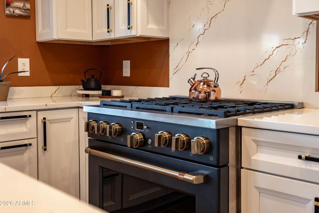 4727 E RANCHO CALIENTE Drive, Cave Creek, AZ 85331