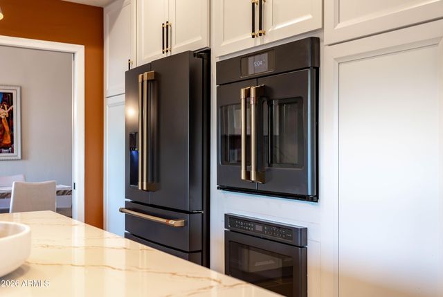 4727 E RANCHO CALIENTE Drive, Cave Creek, AZ 85331