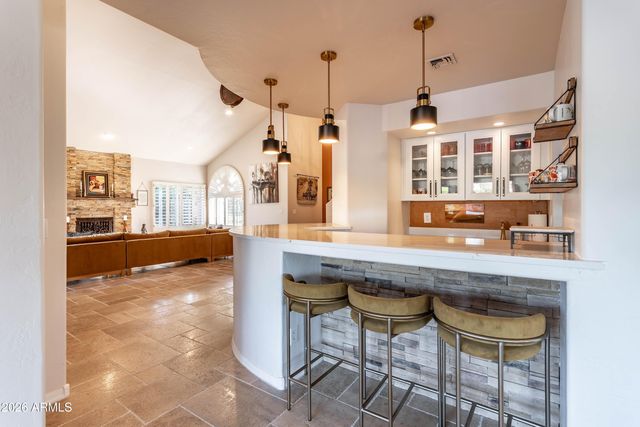 4727 E RANCHO CALIENTE Drive, Cave Creek, AZ 85331