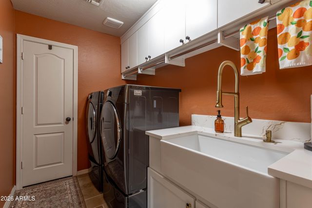 4727 E RANCHO CALIENTE Drive, Cave Creek, AZ 85331