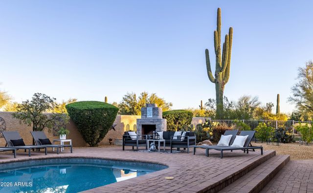 4727 E RANCHO CALIENTE Drive, Cave Creek, AZ 85331