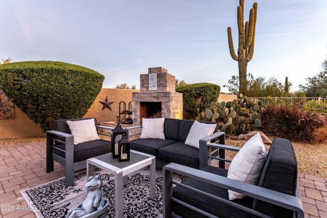 4727 E RANCHO CALIENTE Drive, Cave Creek, AZ 85331