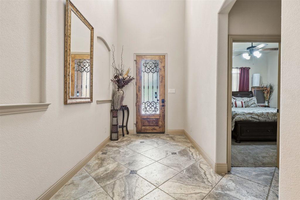 225 Bentley Drive, Midlothian, TX 76065 — photo 2