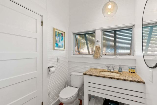 509 W Ashley Avenue, Folly Beach, SC 29439