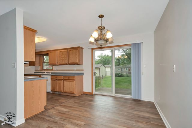 520 Evergreen Lane, Bradley, IL 60915