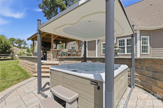 304 Stutts Road 451, Mooresville, NC 28117