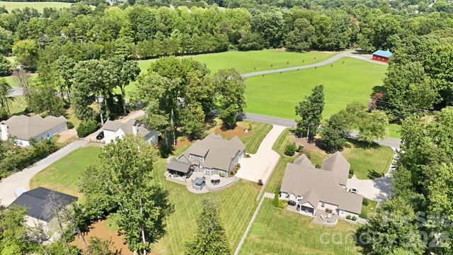 304 Stutts Road 451, Mooresville, NC 28117
