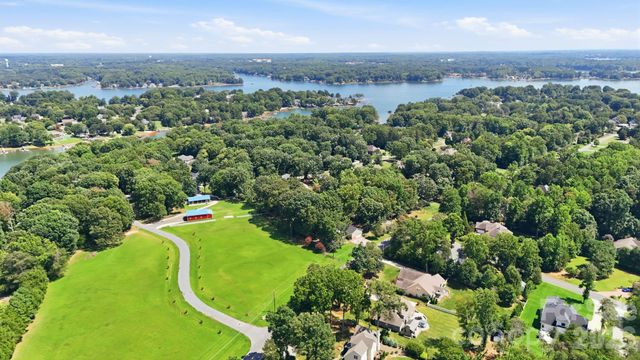 304 Stutts Road 451, Mooresville, NC 28117