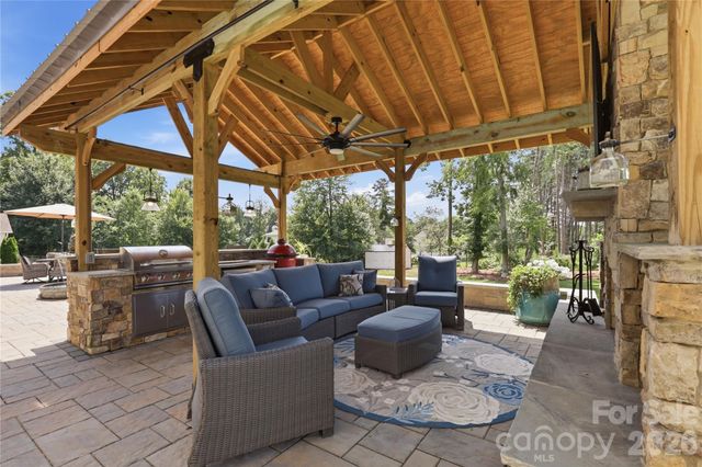 304 Stutts Road 451, Mooresville, NC 28117