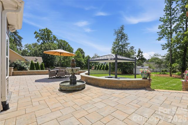 304 Stutts Road 451, Mooresville, NC 28117