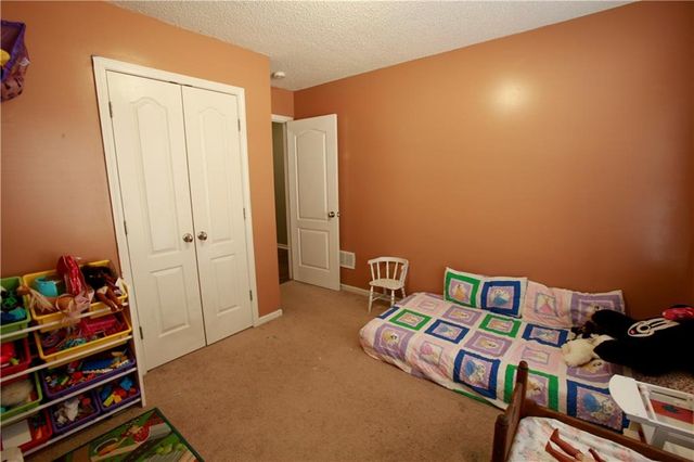 734 Iron Horse Drive, Warrensburg, MO 64093