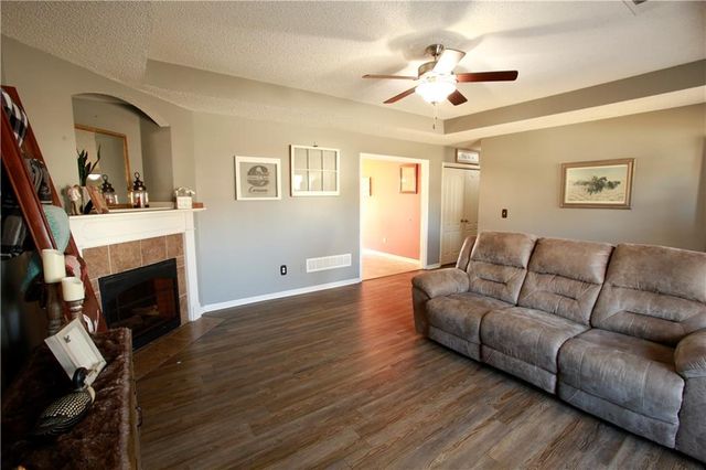 734 Iron Horse Drive, Warrensburg, MO 64093