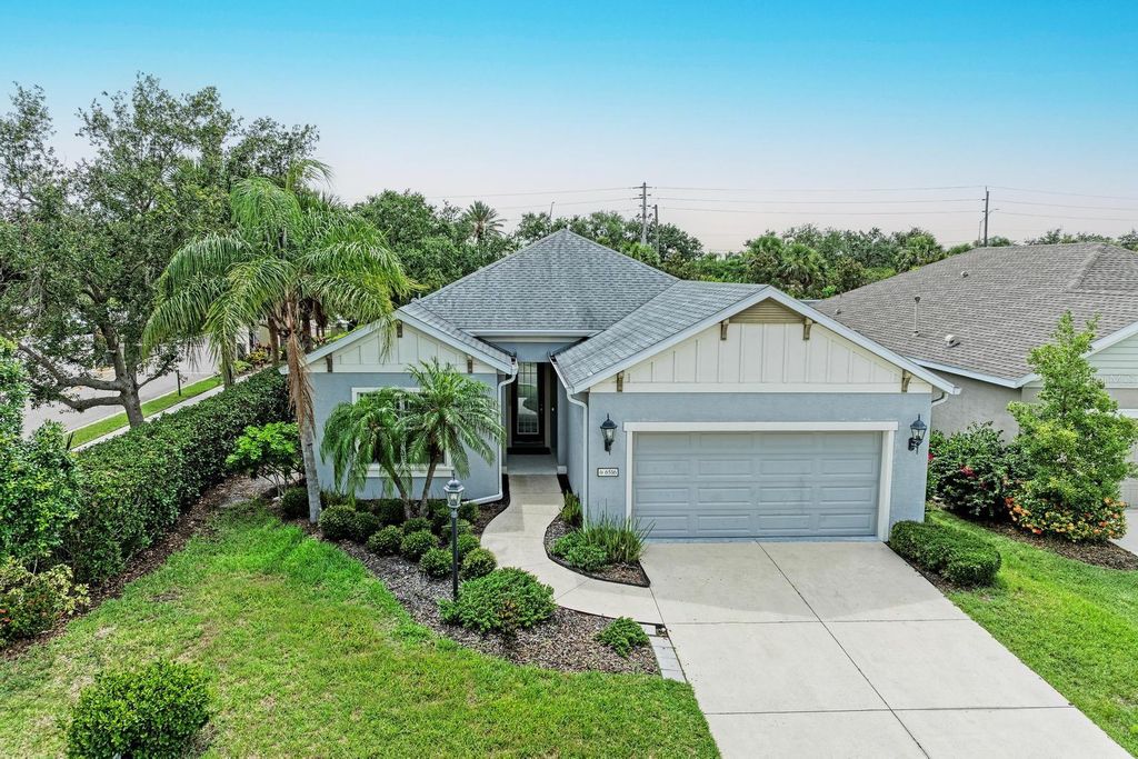 6516 PALM LEAF COURT, Sarasota, FL 34243