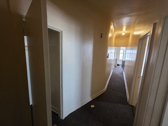 6527 S Kimbark Avenue 4F, Chicago, IL 60637