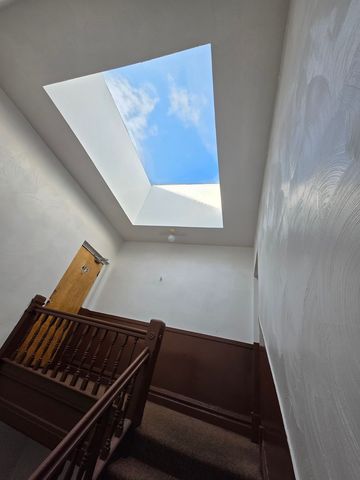 6527 S Kimbark Avenue 4F, Chicago, IL 60637