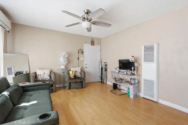 3415 Mckinley, Los Angeles, CA 90011