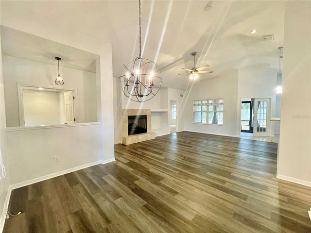 8757 NW 20TH LANE, Gainesville, FL 32606