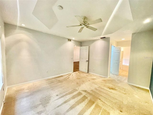 8757 NW 20TH LANE, Gainesville, FL 32606