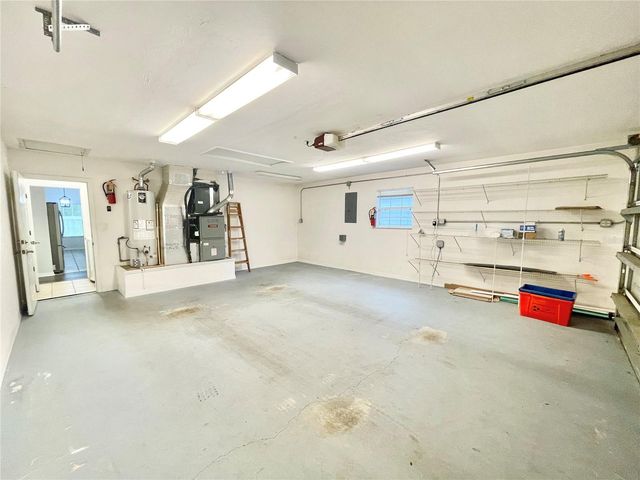 8757 NW 20TH LANE, Gainesville, FL 32606