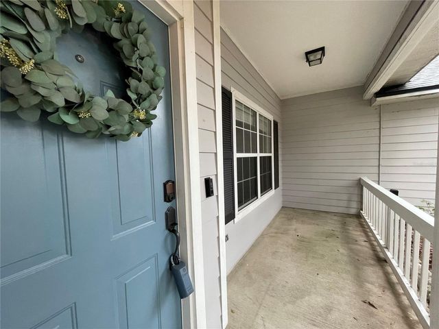 8757 NW 20TH LANE, Gainesville, FL 32606