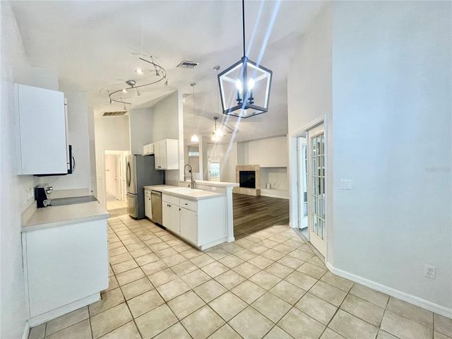 8757 NW 20TH LANE, Gainesville, FL 32606