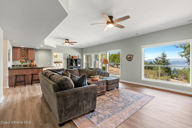 3807 E Avery Ln, Coeur D'alene, ID 83814