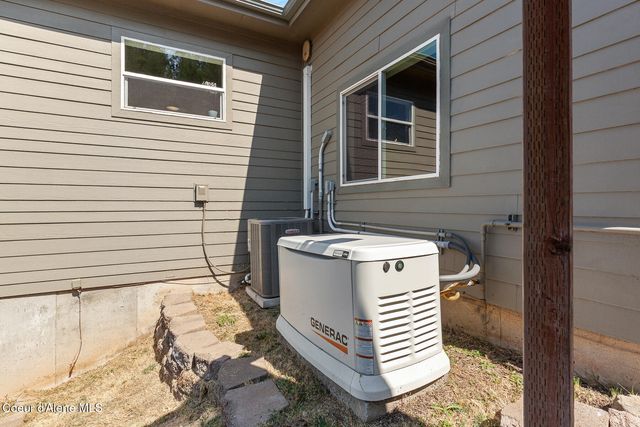 3807 E Avery Ln, Coeur D'alene, ID 83814