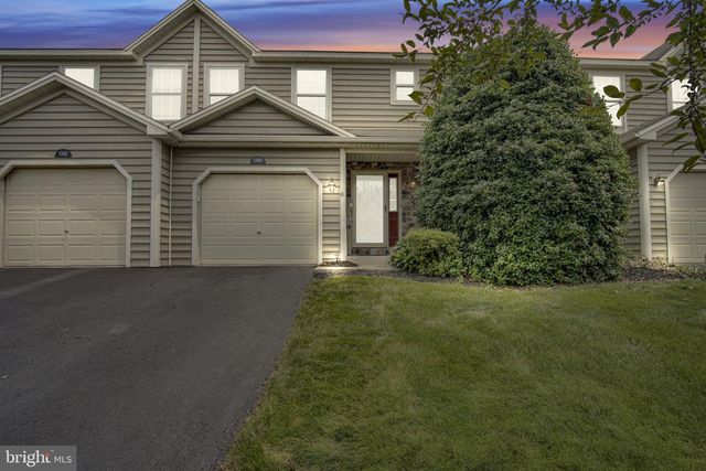 1340 SUGAR MAPLE CT, New Cumberland, PA 17070