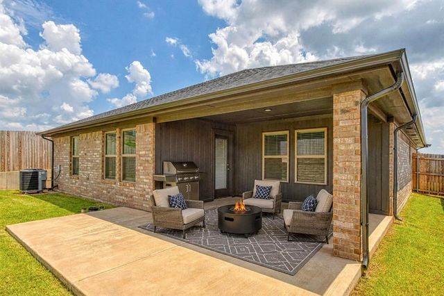 2804 S Bowling Drive, Stillwater, OK 74074