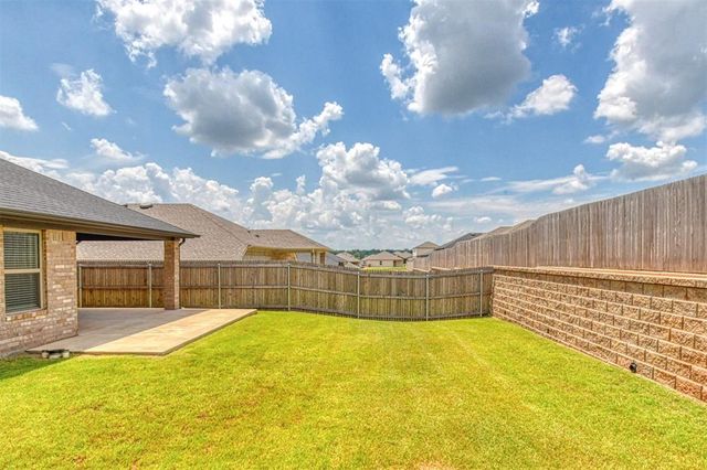 2804 S Bowling Drive, Stillwater, OK 74074