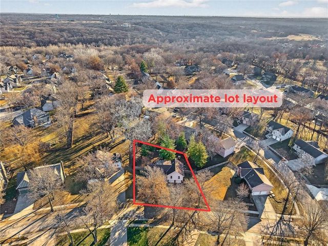 7407 N Granby Avenue, Kansas City, MO 64151