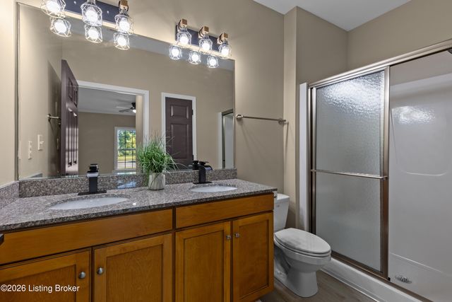4901 Crossing Spring Way 101, Louisville, KY 40229