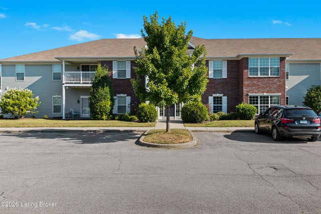 4901 Crossing Spring Way 101, Louisville, KY 40229