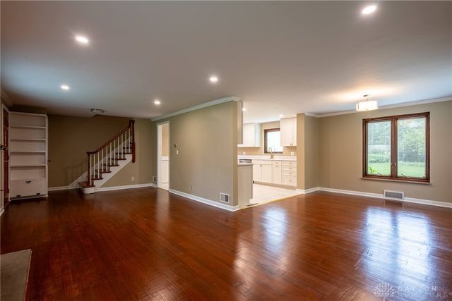 3212 Lenox Drive, Kettering, OH 45429