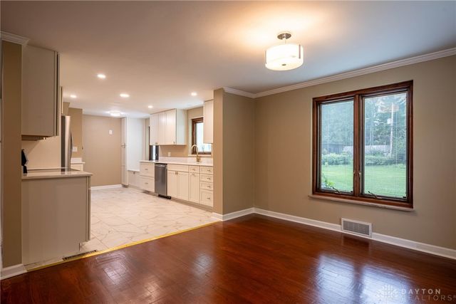 3212 Lenox Drive, Kettering, OH 45429