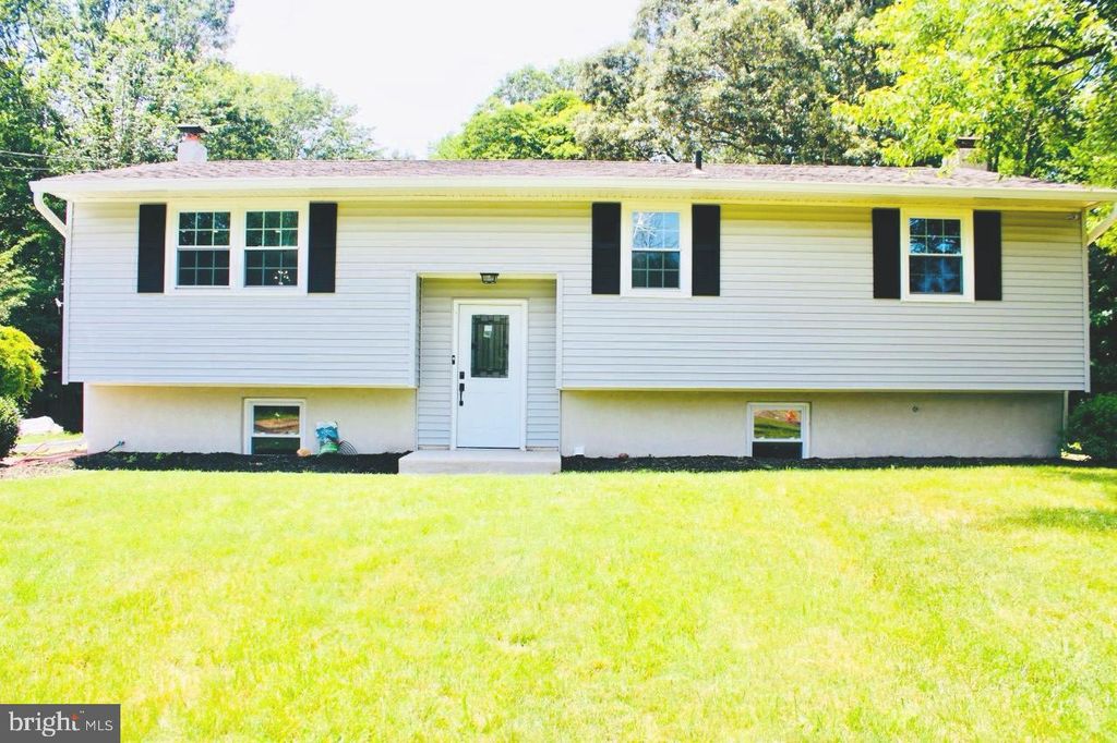1701 FILBERT ST, Glassboro, NJ 08028