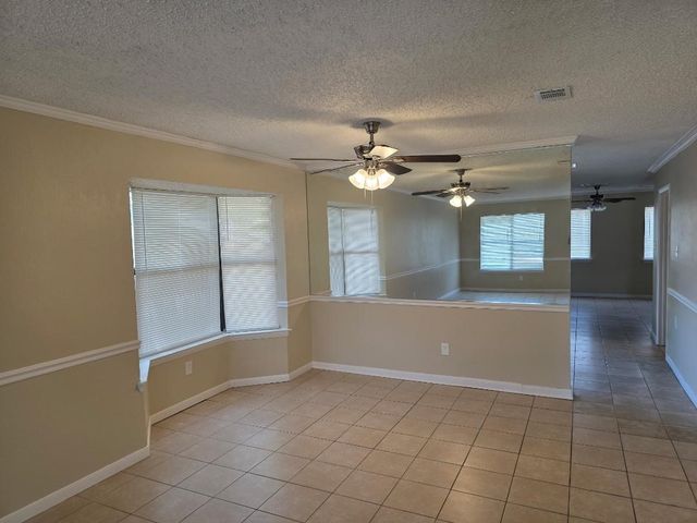 1713 Golden Grove Drive, Mesquite, TX 75149