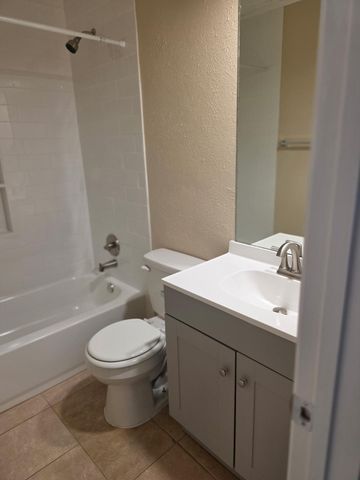 1713 Golden Grove Drive, Mesquite, TX 75149
