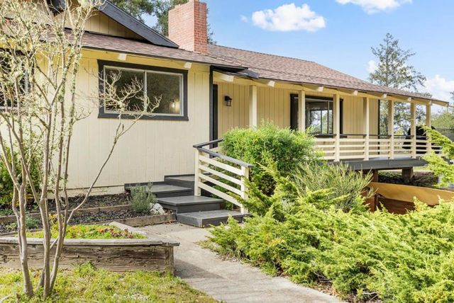 340 Hillside Road, San Juan Bautista, CA 95045