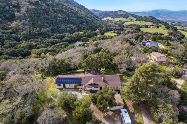 340 Hillside Road, San Juan Bautista, CA 95045