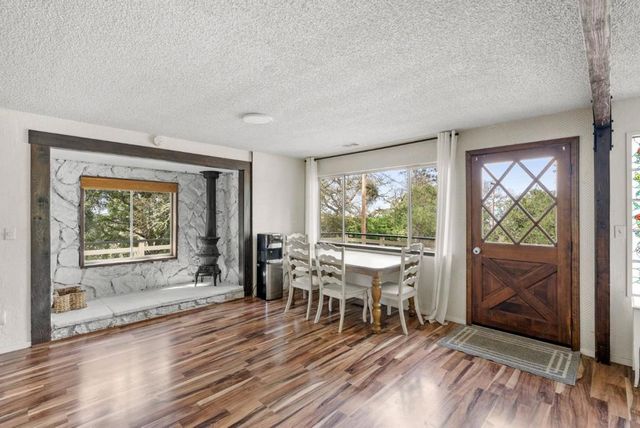 340 Hillside Road, San Juan Bautista, CA 95045