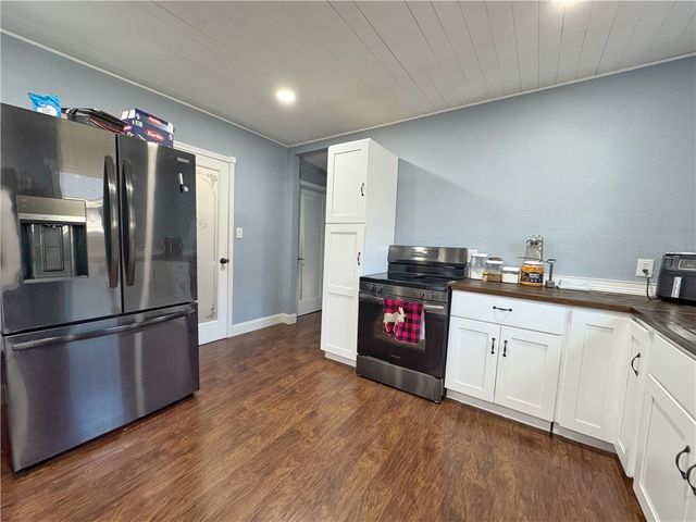 1123 N Greenwich Avenue, Russellville, AR 72801