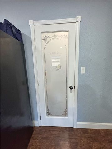 1123 N Greenwich Avenue, Russellville, AR 72801