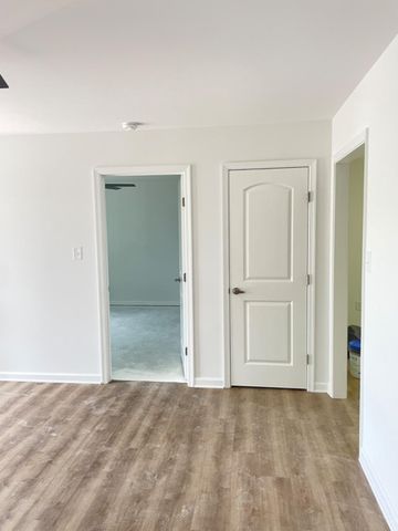 1005 TEXAS ST, Martinsburg, WV 25401